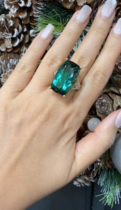 17.55 Carat Tourmaline ring in 18K Yellow Gold