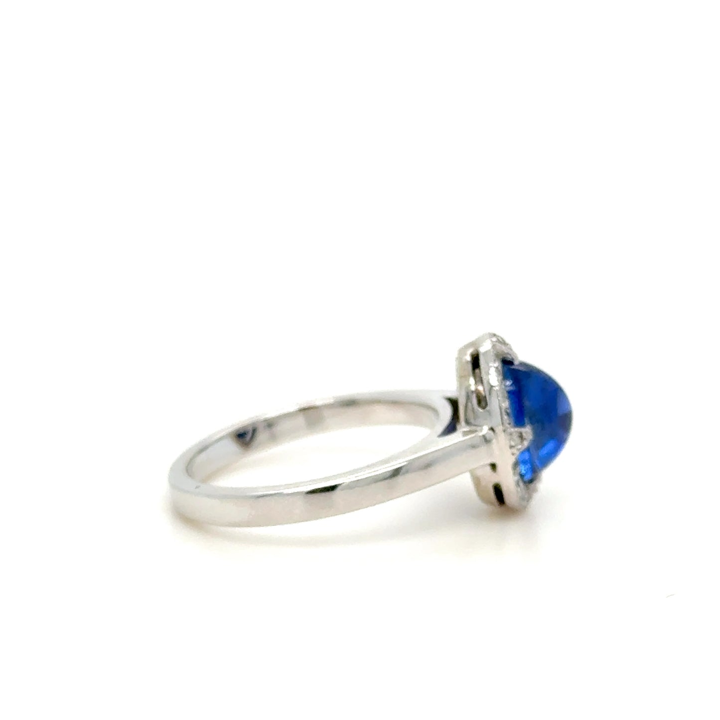 2.90 Carat Ceylon Cabochon Sapphire & Diamond Ring 18k White Gold